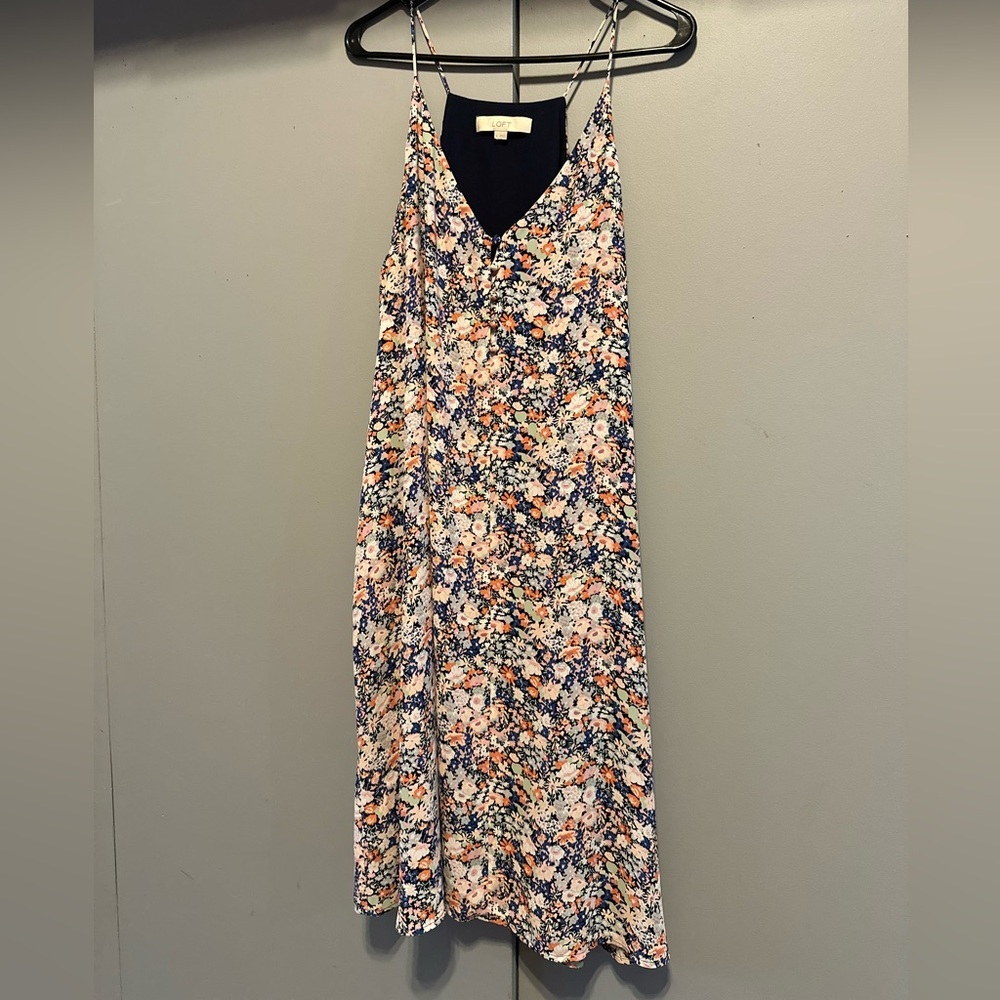 LOFT - Floral Asymmetrical Sleeveless Dress (Size L)